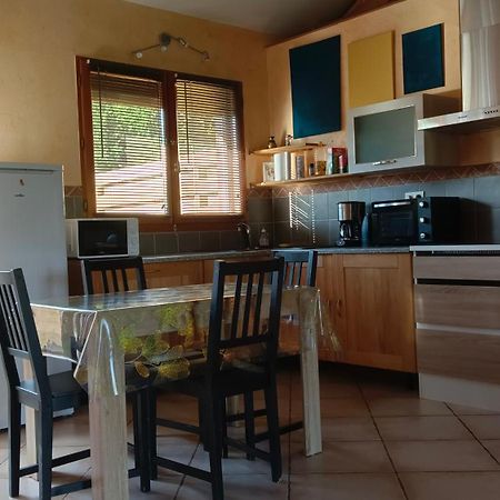Chalet 2 Chambres En Savoie Pour 1 A 4 Personnes Gerbaix Exteriér fotografie